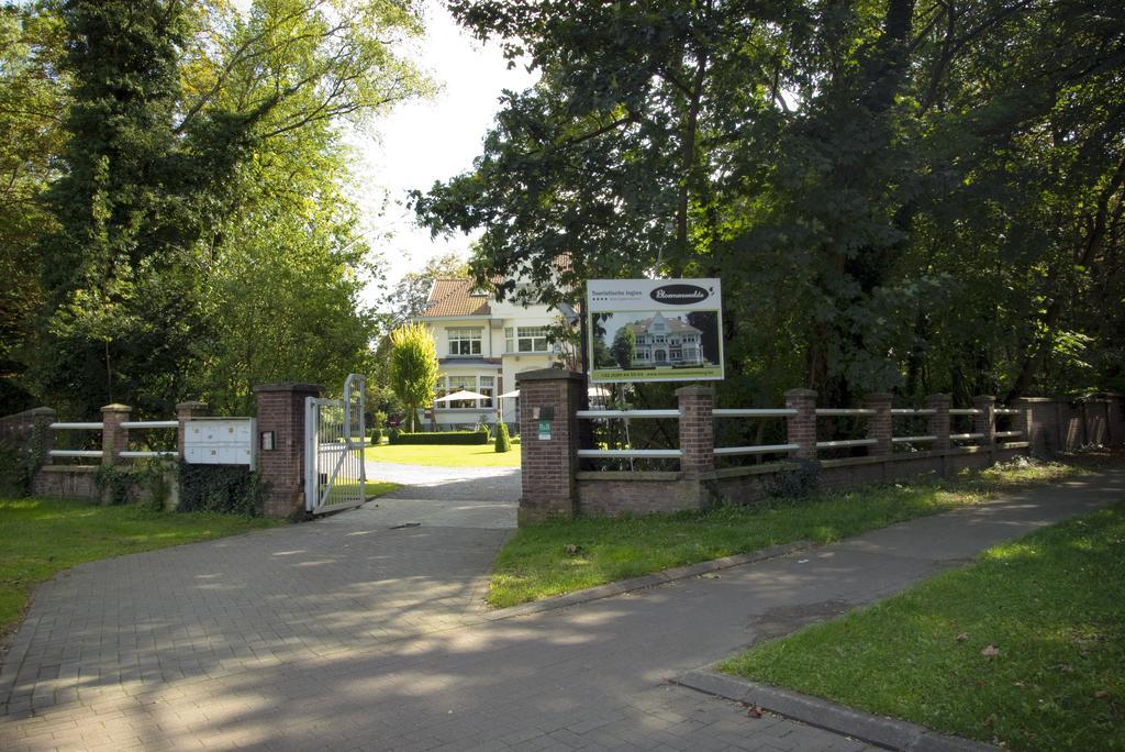 B&B Bloemenweelde Genk Exterior foto