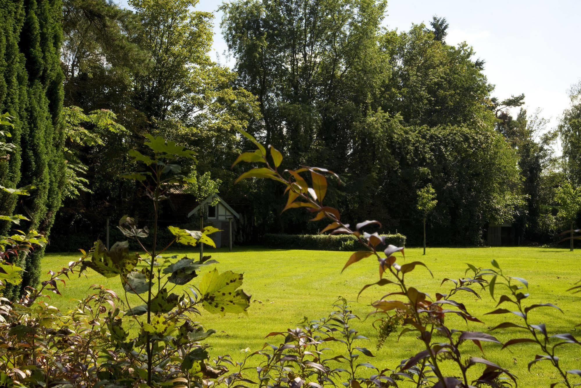 B&B Bloemenweelde Genk Exterior foto